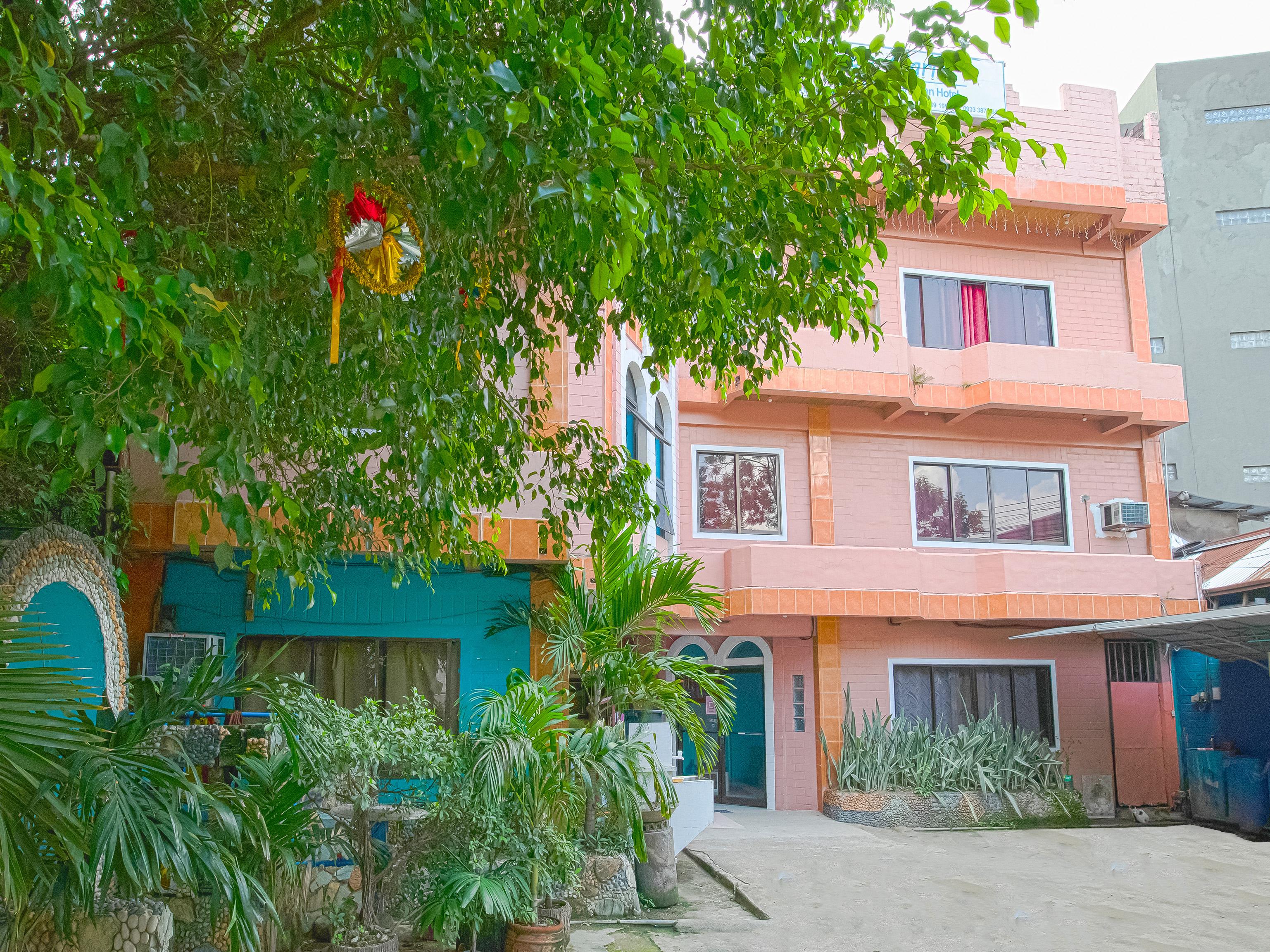 Reddoorz At La Maria Pension And Tourist Inn Cebu Exterior photo