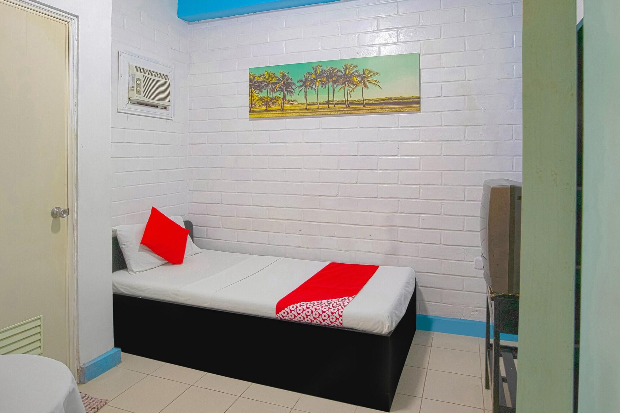 Reddoorz At La Maria Pension And Tourist Inn Cebu Exterior photo
