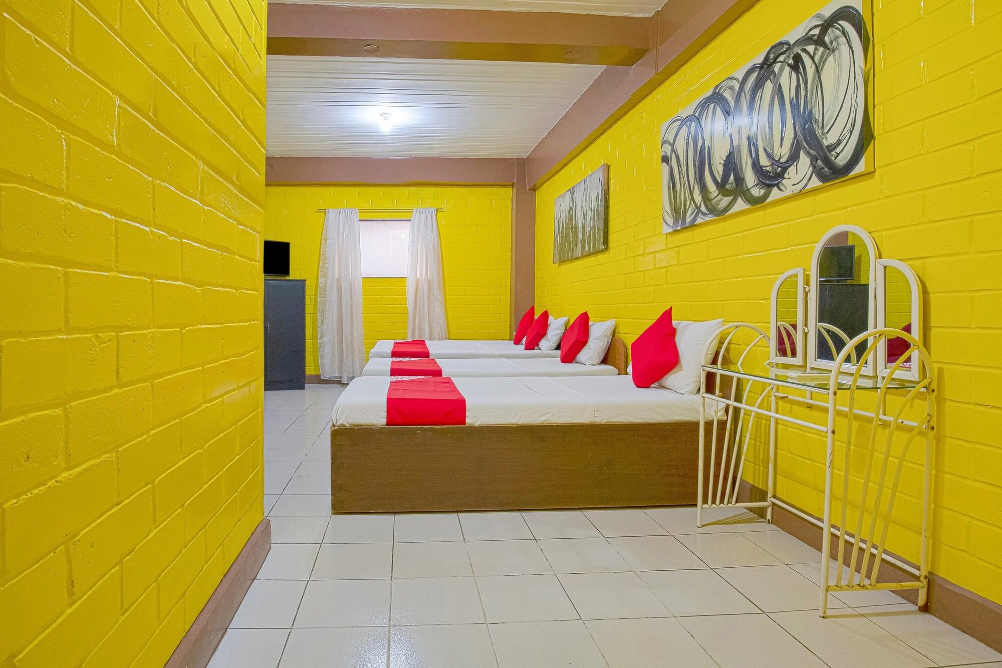 Reddoorz At La Maria Pension And Tourist Inn Cebu Exterior photo
