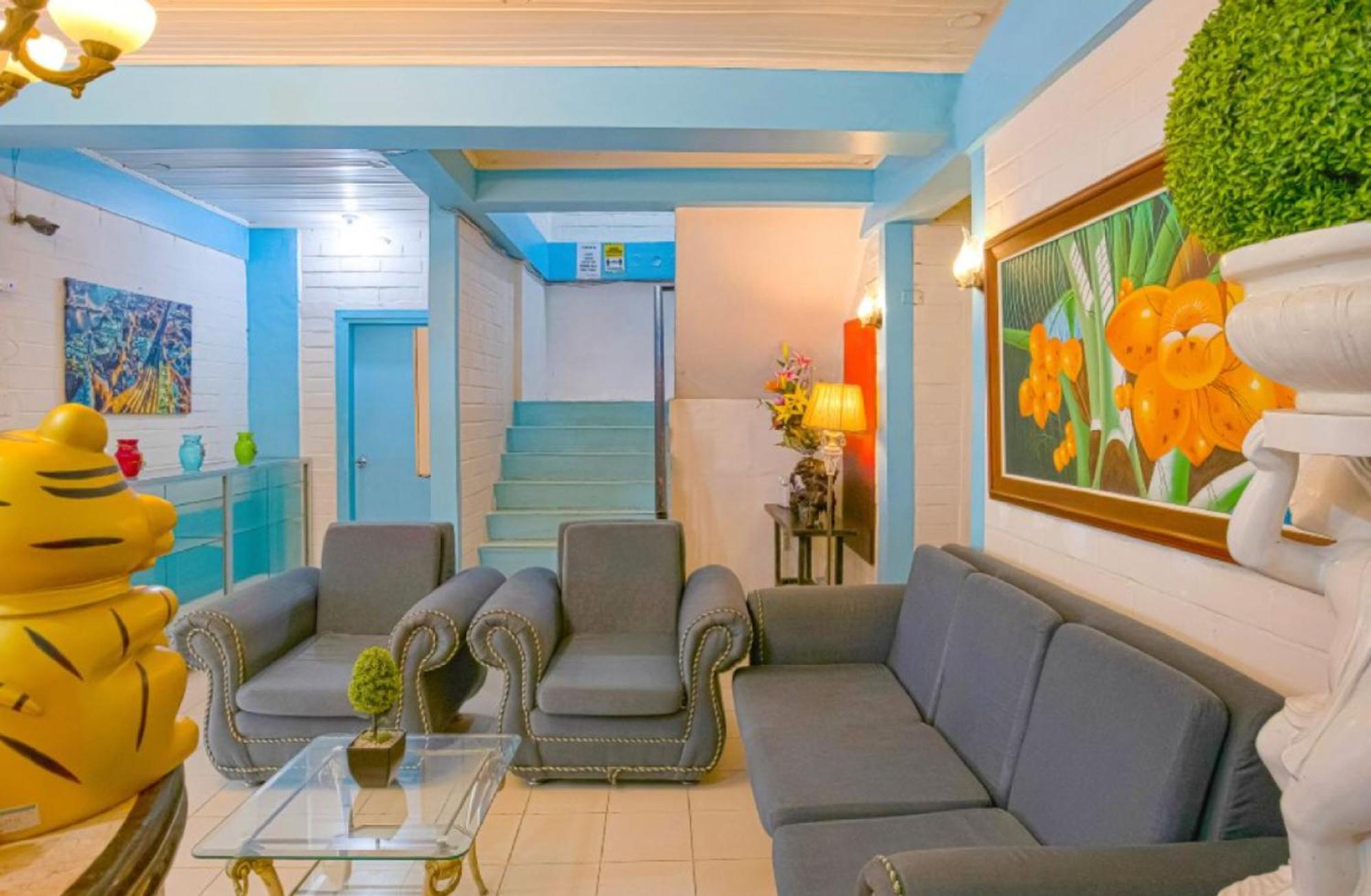 Reddoorz At La Maria Pension And Tourist Inn Cebu Exterior photo