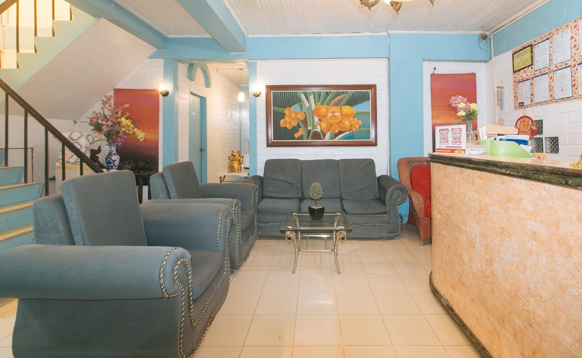 Reddoorz At La Maria Pension And Tourist Inn Cebu Exterior photo