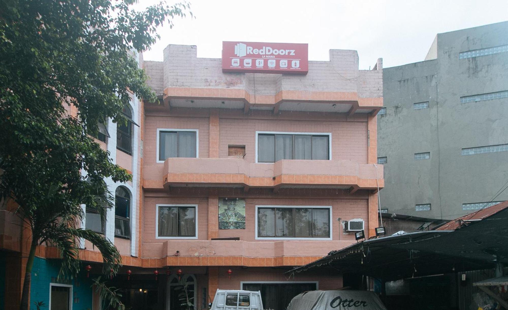 Reddoorz At La Maria Pension And Tourist Inn Cebu Exterior photo