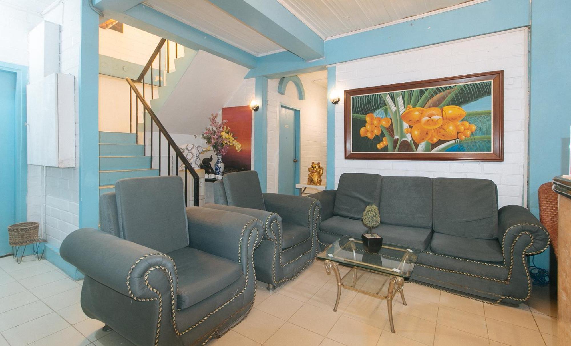 Reddoorz At La Maria Pension And Tourist Inn Cebu Exterior photo