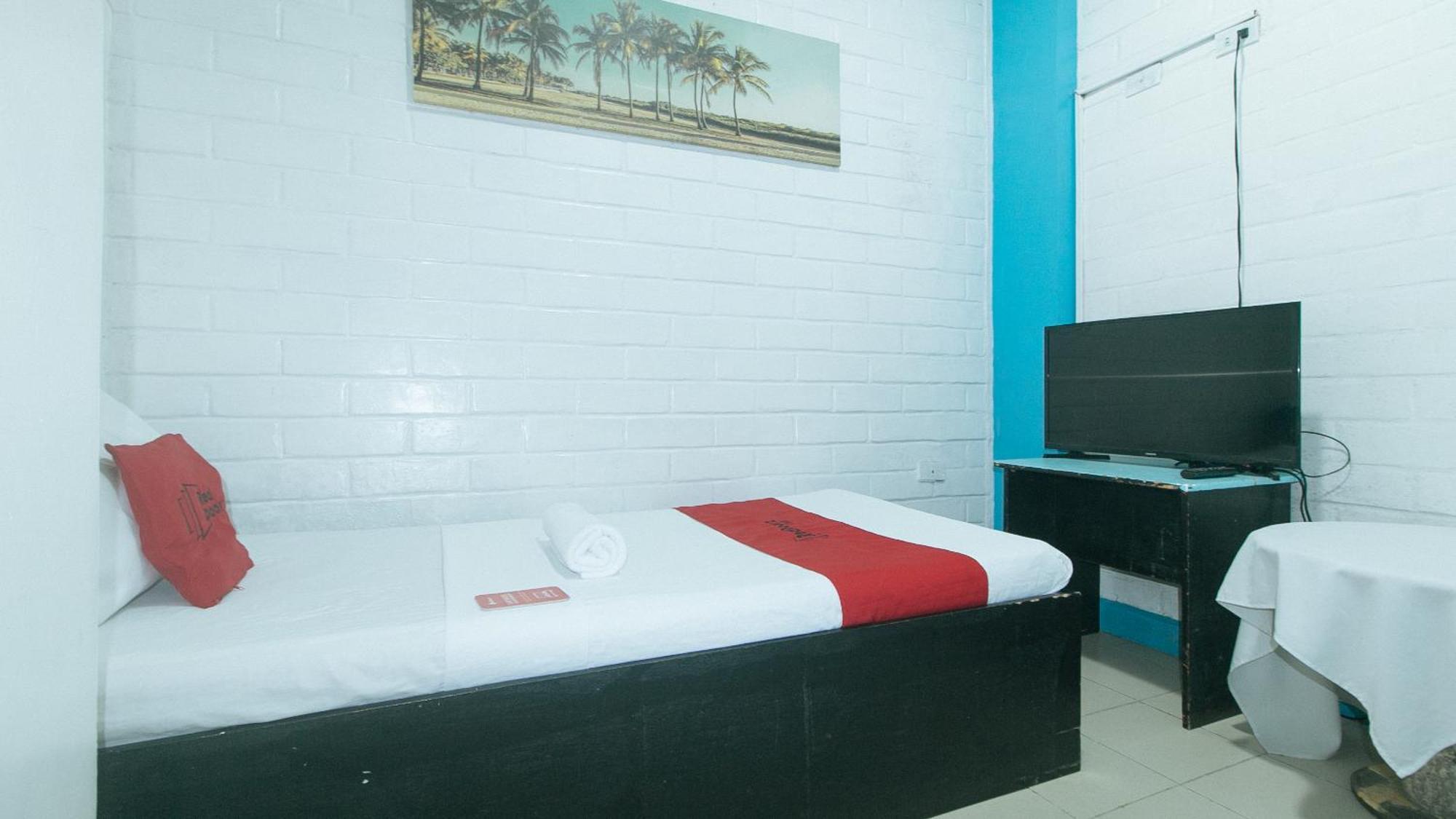 Reddoorz At La Maria Pension And Tourist Inn Cebu Exterior photo