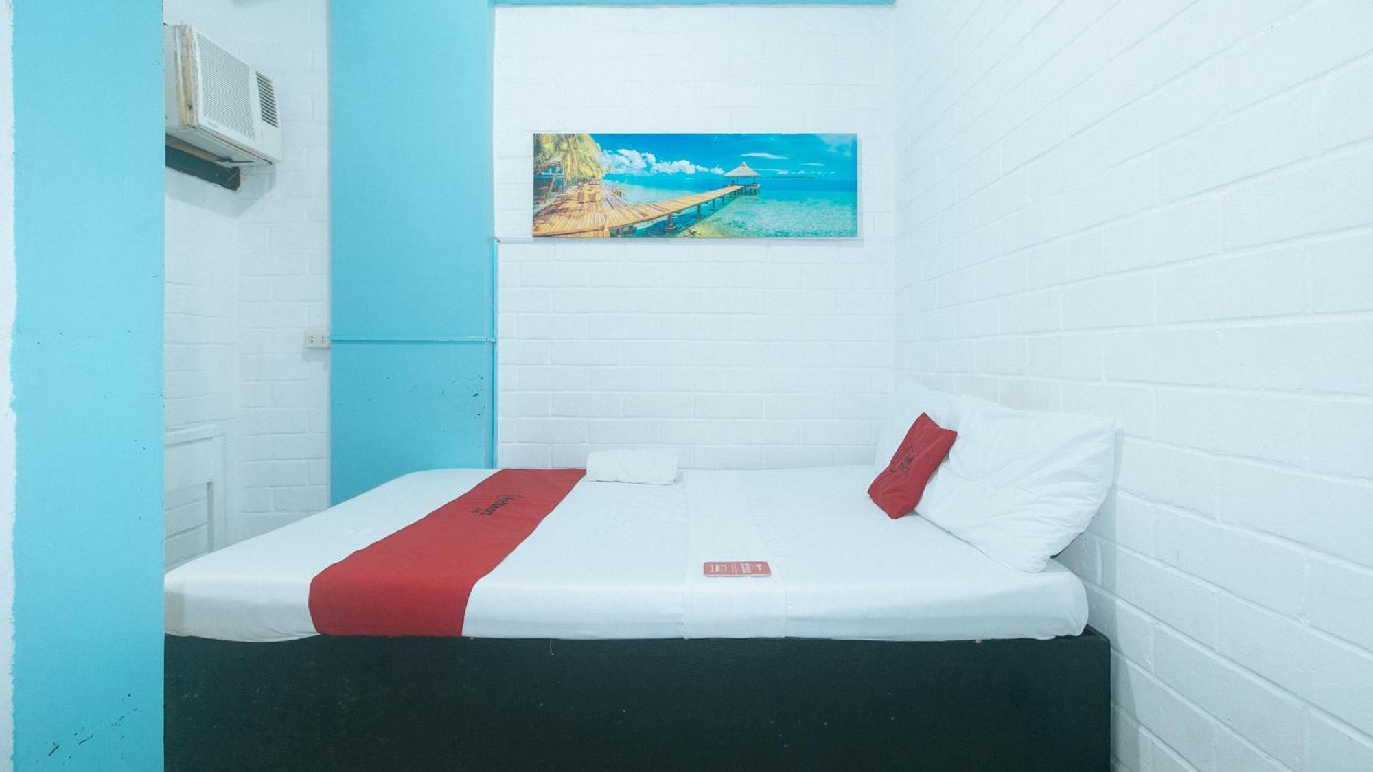 Reddoorz At La Maria Pension And Tourist Inn Cebu Exterior photo